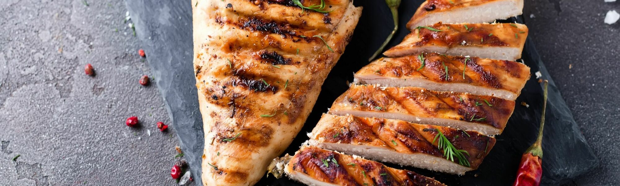 Mastering Chicken Seasoning: Garlic, Herbs & Savory Depth for Any Dish